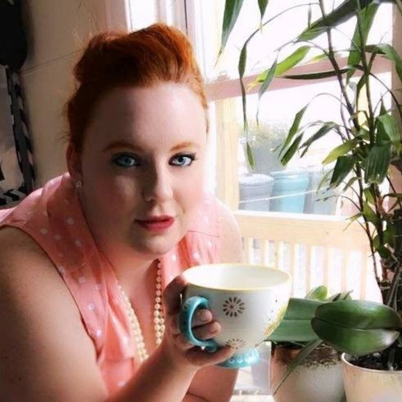 ๐ธ~Bonjour~๐ธ - Picture 1 of 3